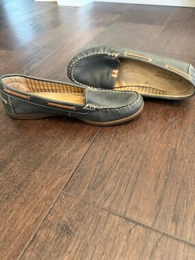 Naturalizer Navy Leather Slip-On Moccasin with Tan Details